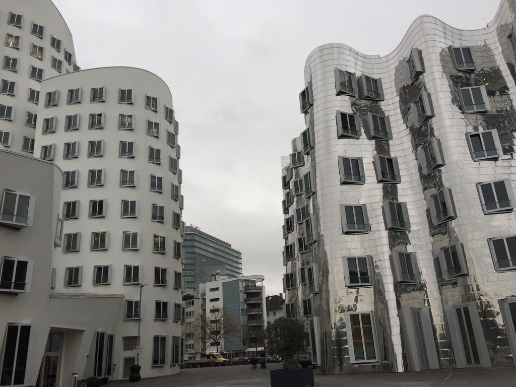 Apartment Maximilians Дюссельдорф Номер фото