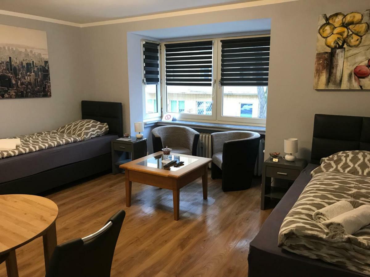 Apartment Maximilians Дюссельдорф Екстер'єр фото